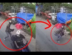 Viral Video Dua Orang Pria Bermotor Curi Ayam Pancing Pakai Ayam Lainnya, Netizen: Jurus Satset
