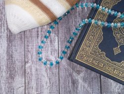 Islam dan Nilai-Nilai Kemanusiaan: Telaah Pemikiran Muhammad Arkoun dan Hasan Asy-Syarqawi