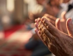 Tujuh Amalan Terbaik di Hari Jumat, Amalkan Jika Ingin Hidupmu Lebih Baik!