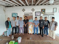 Petugas KPPS Desa Konang Meninggal, KPU Pamekasan Berikan Santunan