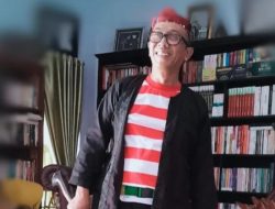 Budayawan Sebut SE Bupati Sumenep Soal Wajib Pakai Peci Ala Bung Karno Sudah Tepat