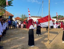 Ratusan Masyarakat Desa Kapedi Sumenep Gelar Upacara Bendera Peringatan HUT RI ke-79