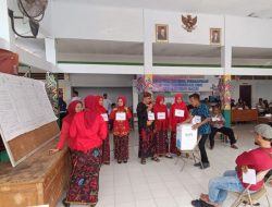 Matangkan Pemahaman Petugas KPPS, PPK Galis Pamekasan Gelar Simulasi Tungsura 